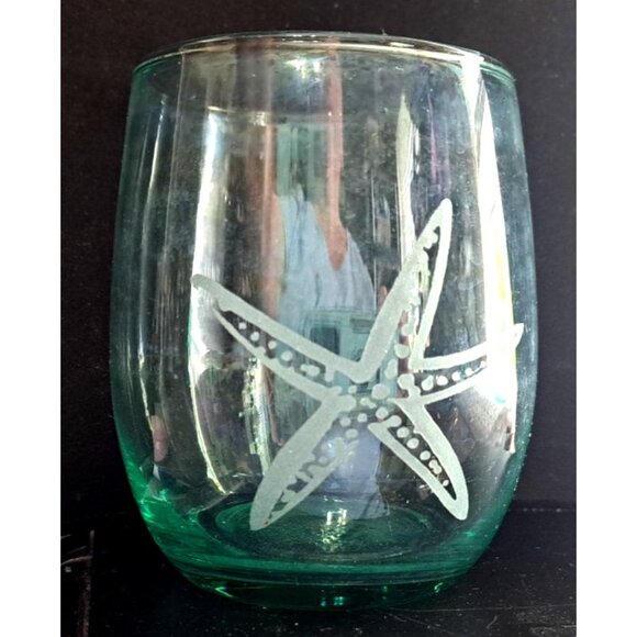 Unbranded Set Of 2 Stemless Wine Glasses Etched Starfish and Sea Turtle - Picture 5 of 9